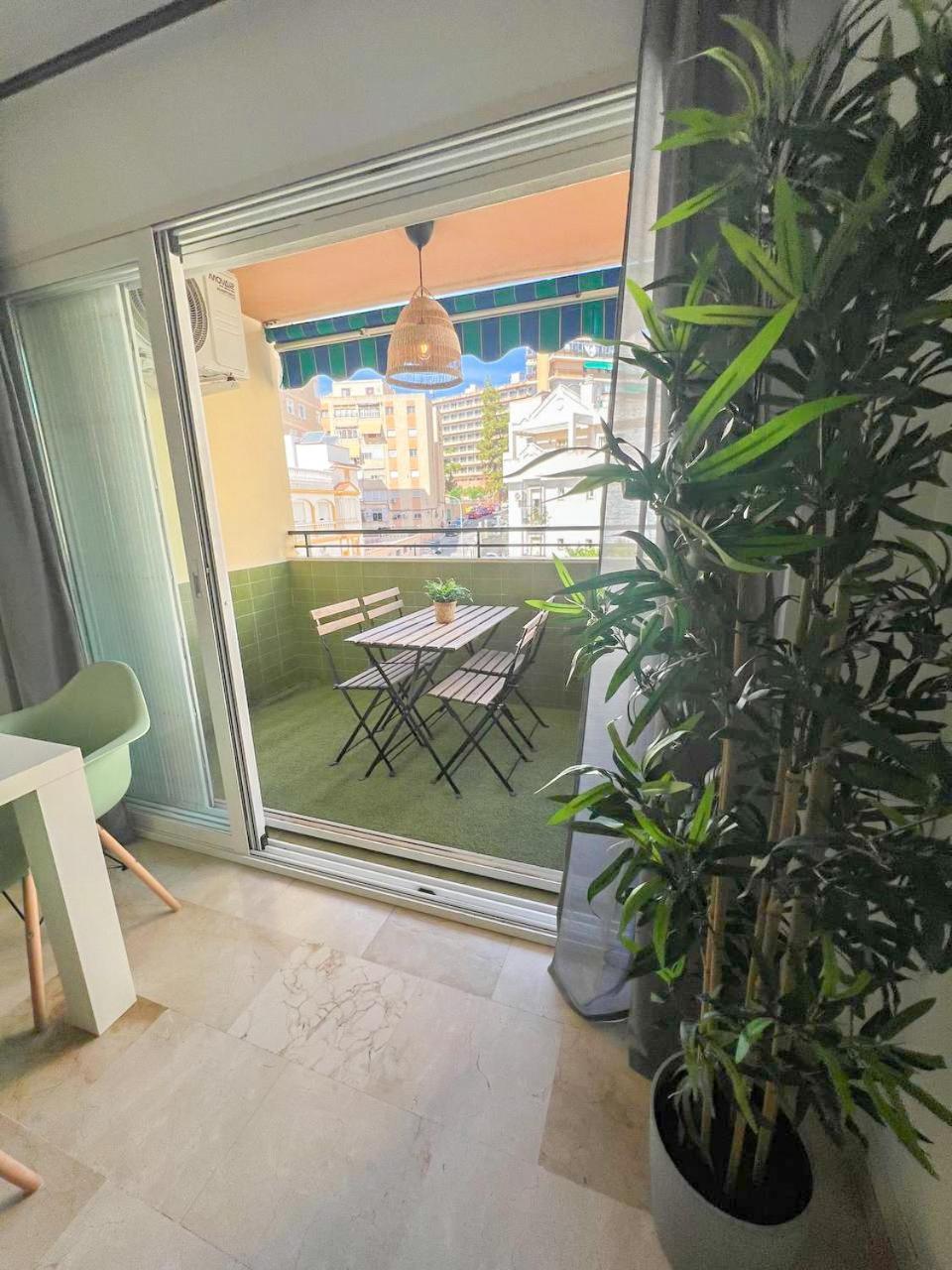 טורמולינוס Large & Cozy Centrally Apartment מראה חיצוני תמונה